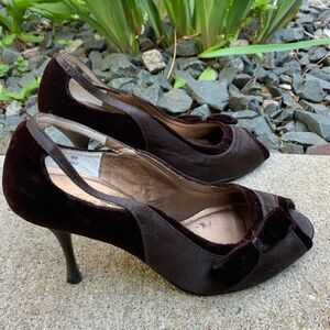 Indeed chocolate velvet open toe heels, side bow, size 8